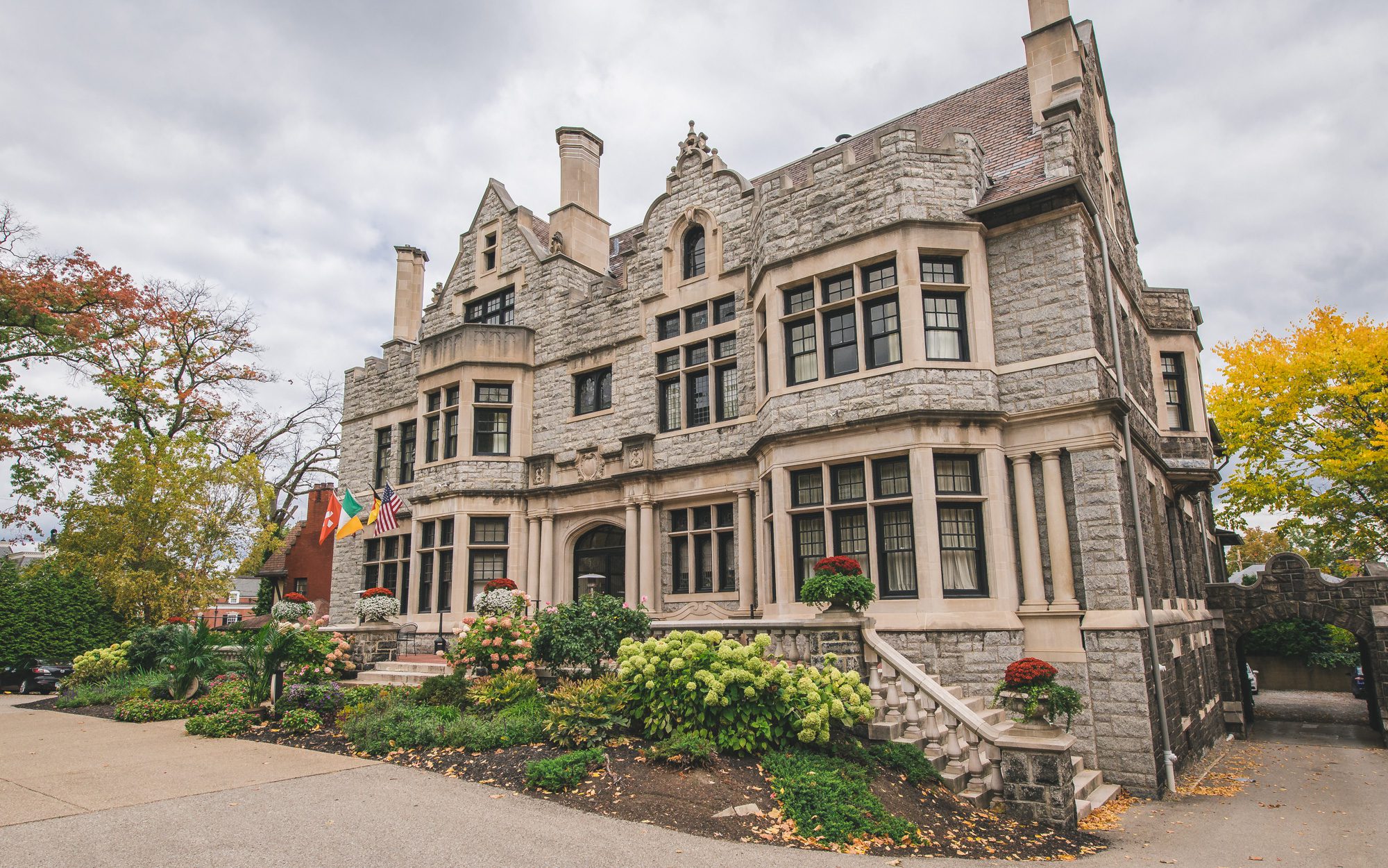 mansions on fifth pittsburgh wedding